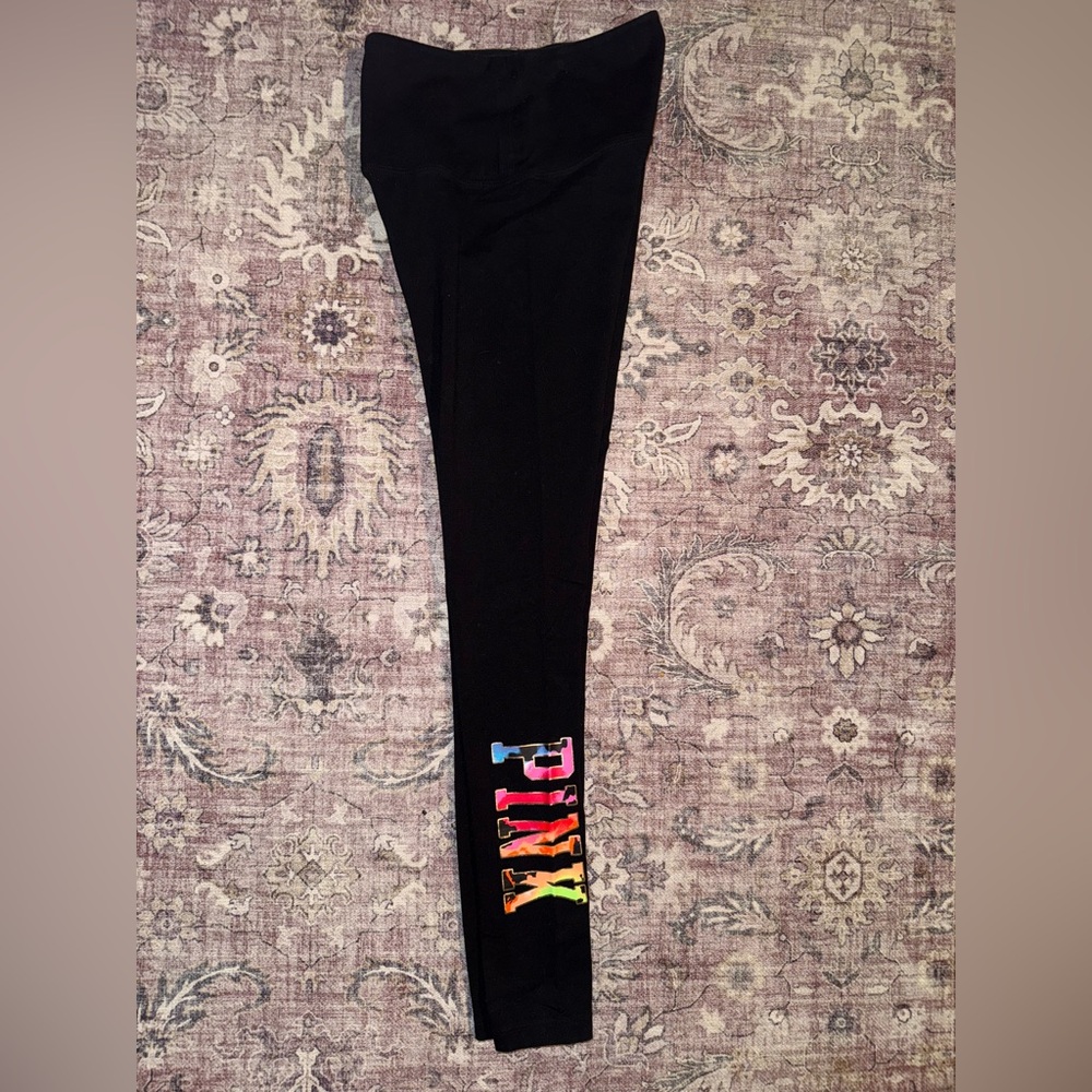 Victoria's Secret PINK Yoga Black Leggings with Multicolor Logo Size XS - Picture 2 of 3